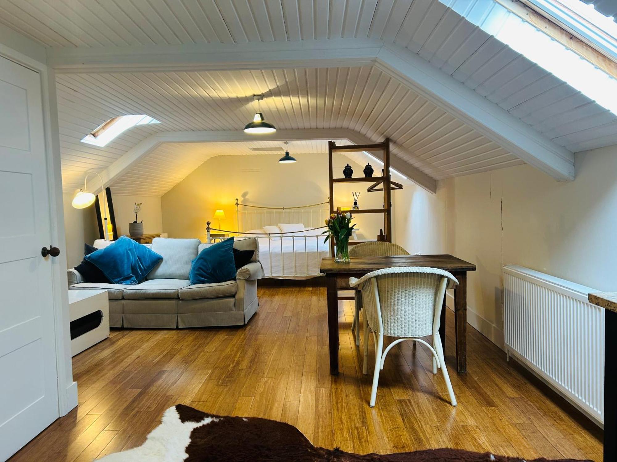 Glastonbury Festival En-Suite Studio With Kitchenette - 2 Miles To Site エクステリア 写真